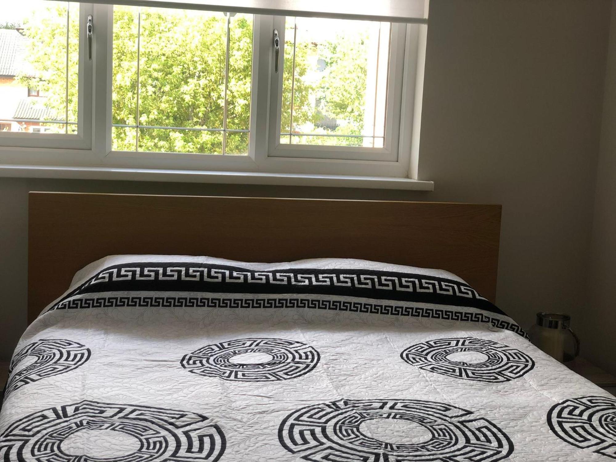 Cozy House With Free Parking & Wifi Near Maryland Station Hotel London Exterior photo